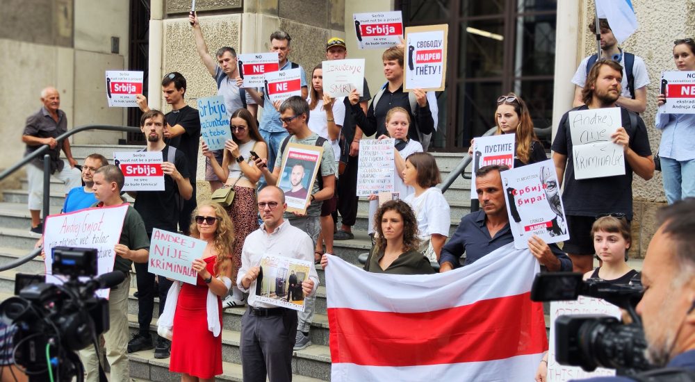 Završeno ročište u Apelacionom sudu, aktivisti se nadaju da će sud „sačuvati nezavisnost“ kada bude odlučivao o Andreju Gnjotu