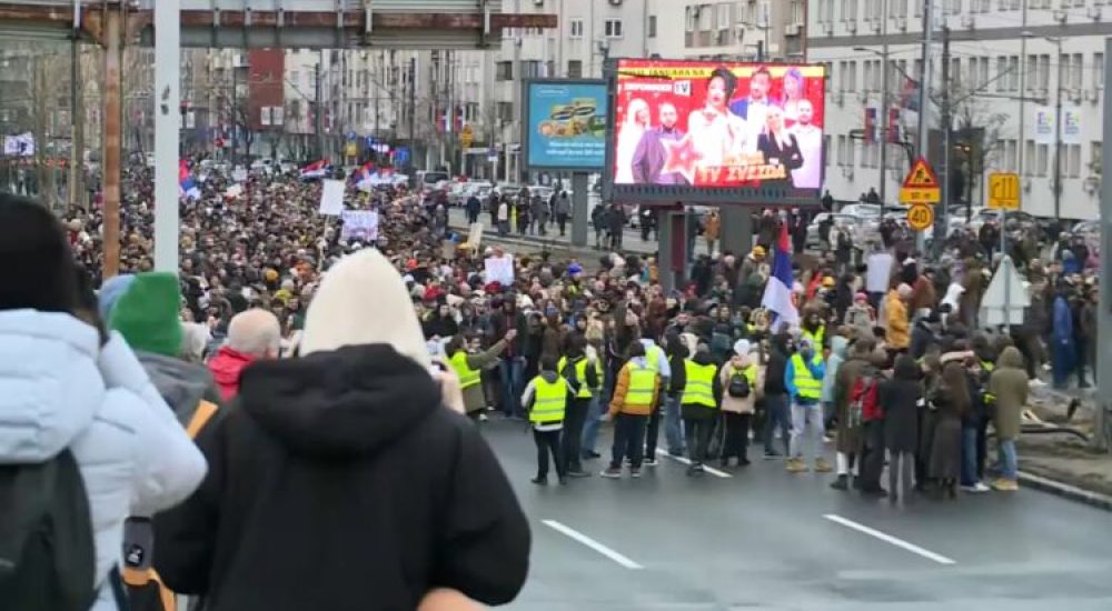 Plenum studenata: Skup ispred RTS, jer svojim medijskim mrakom ugrožava sve građane