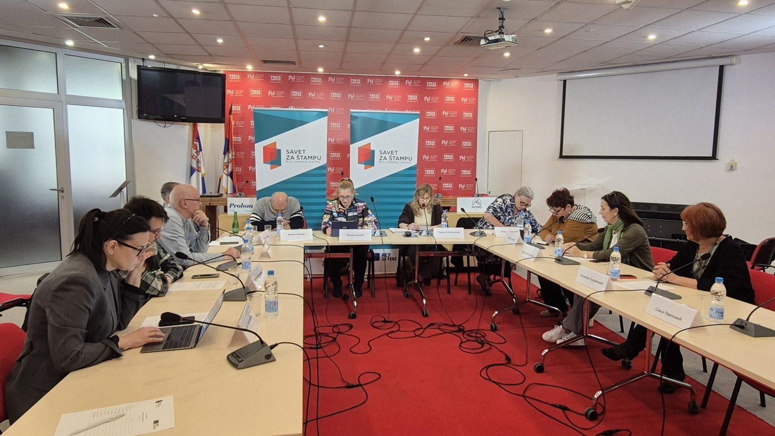 Savet za štampu: Srpski telegraf i Republika prekršili Kodeks