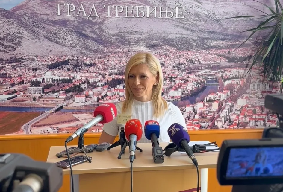Novinarka Nataša Miljanović Zubac puštena na slobodu nakon saslušanja u Tužilaštvu BiH