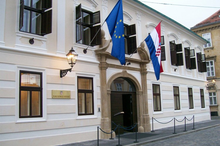 Vlada RH osudila napad na novinarsku ekipu