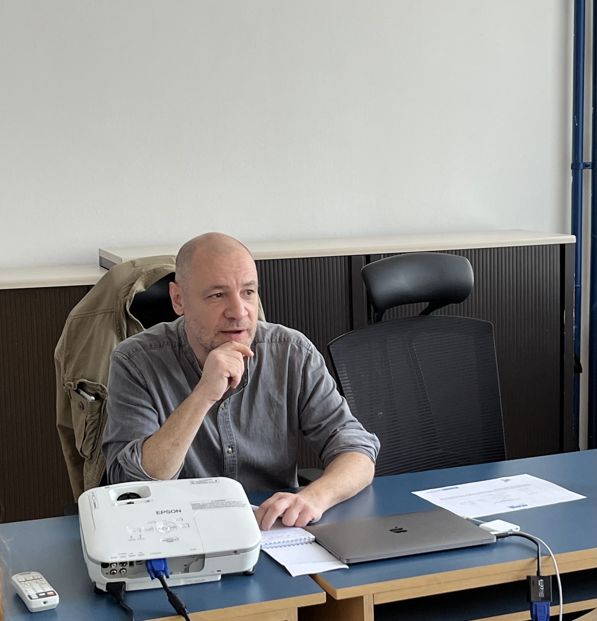 Serbian journalist reports threats after article on prosecutors’ law
