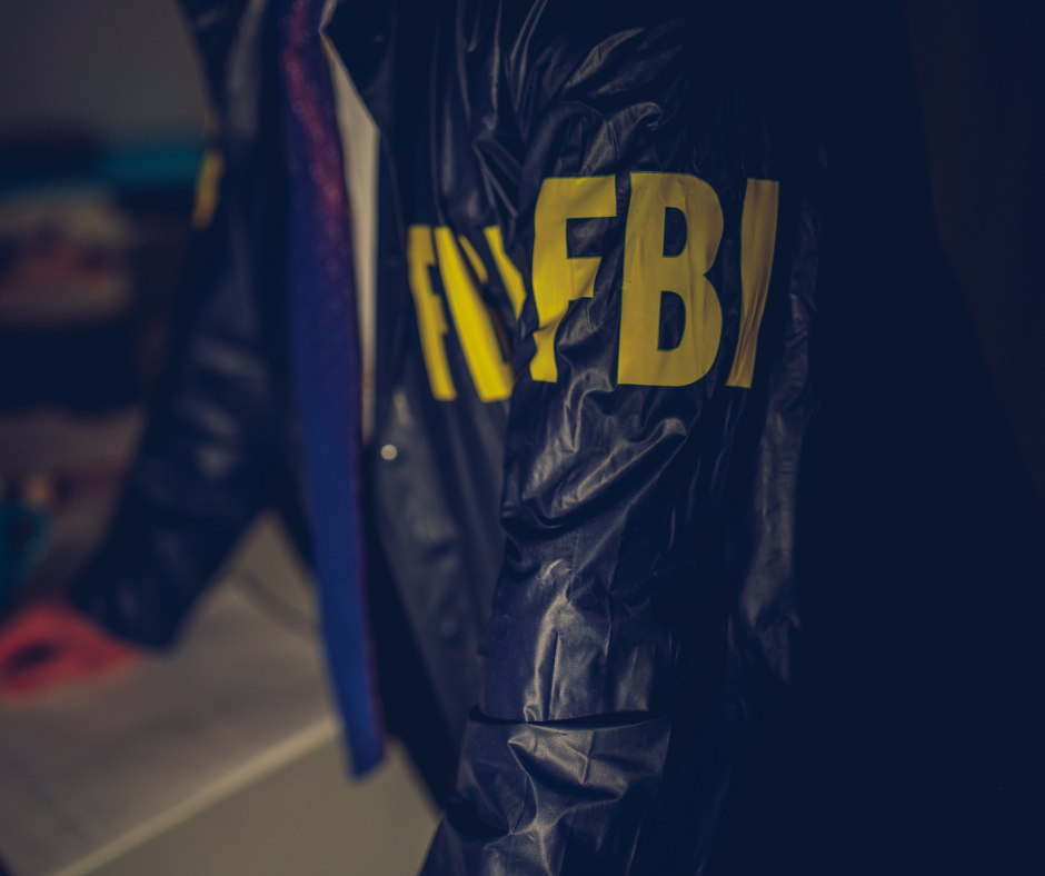 FBI „pokrenuo istragu“ protiv novinarke koja je napisala tekst o njihovom direktoru