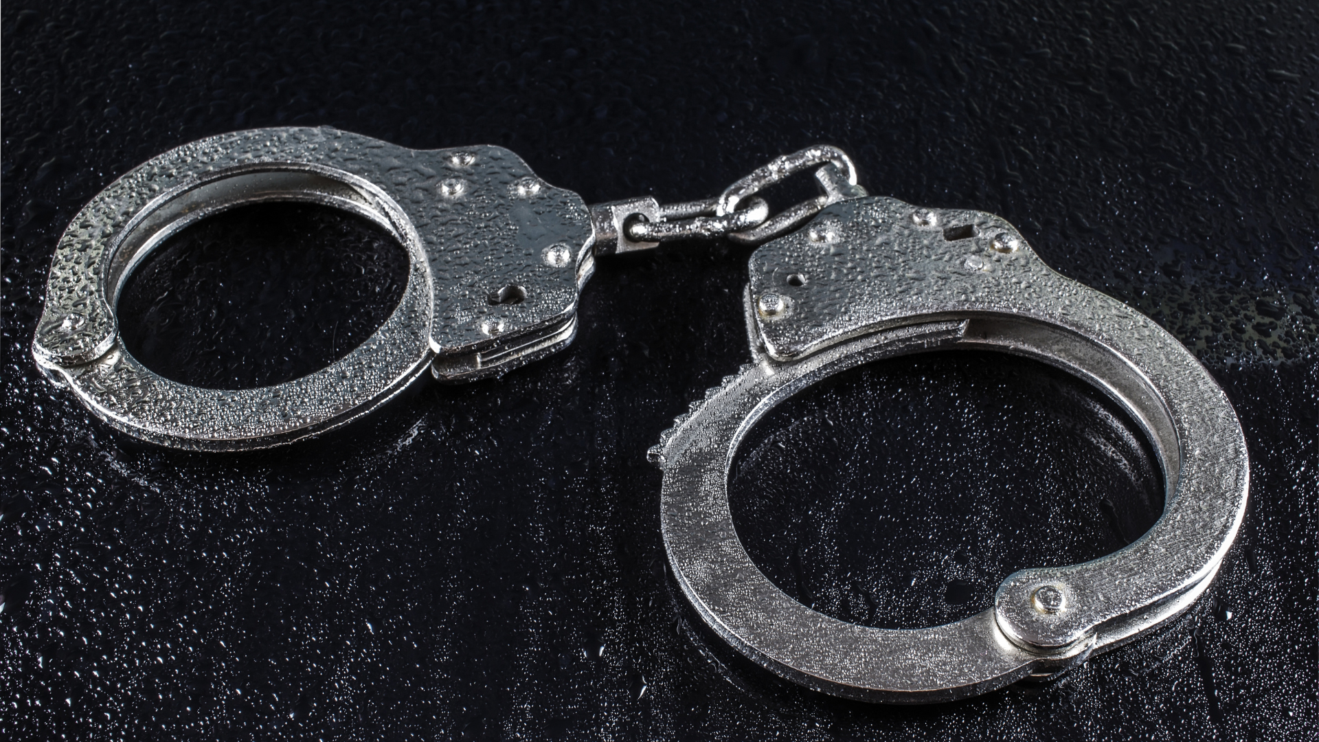 U Vinkovcima prijetio snimatelju pa izvrijeđao policajce. Uhićen je